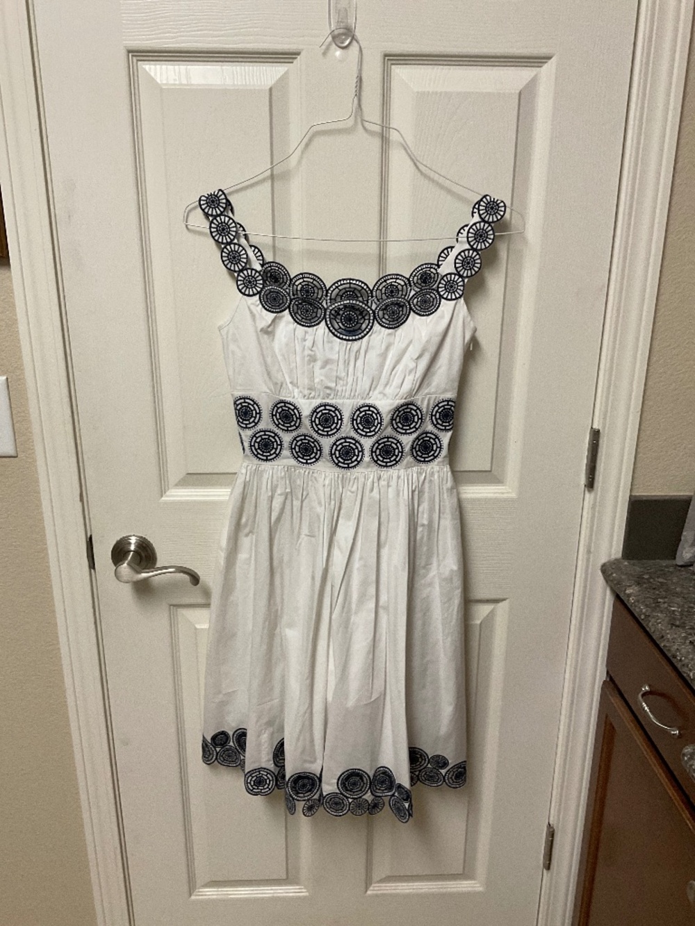 EUC Antonio Melani size 0 cotton summer frock.  White with navy blue details.